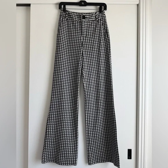 Cabi Houndstooth Wide Leg Pants Size 0 NWOT Chic High Rise Trouser - Picture 4 of 15